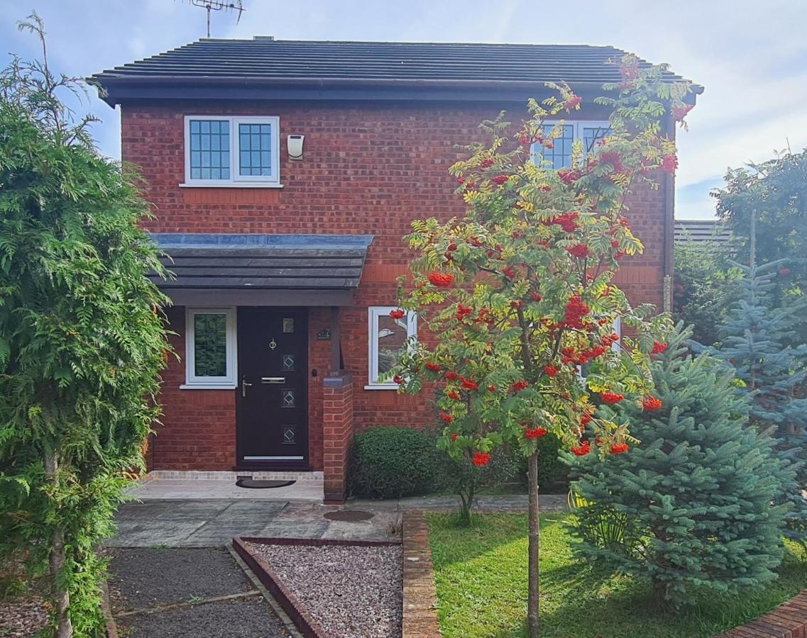 Spacious, 5 Bed House For 9 In Честер Екстер'єр фото